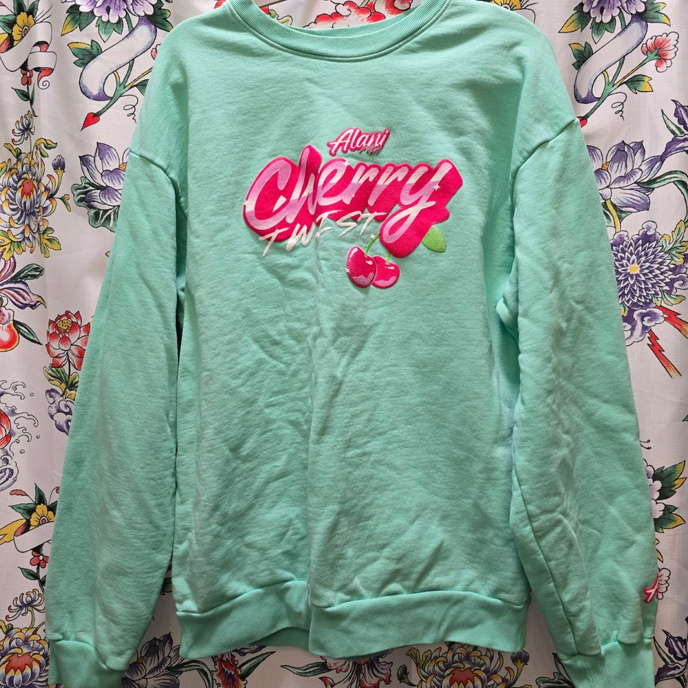 Alani Cherry Twist Mint Green Crewneck Sweatshirt Size Large